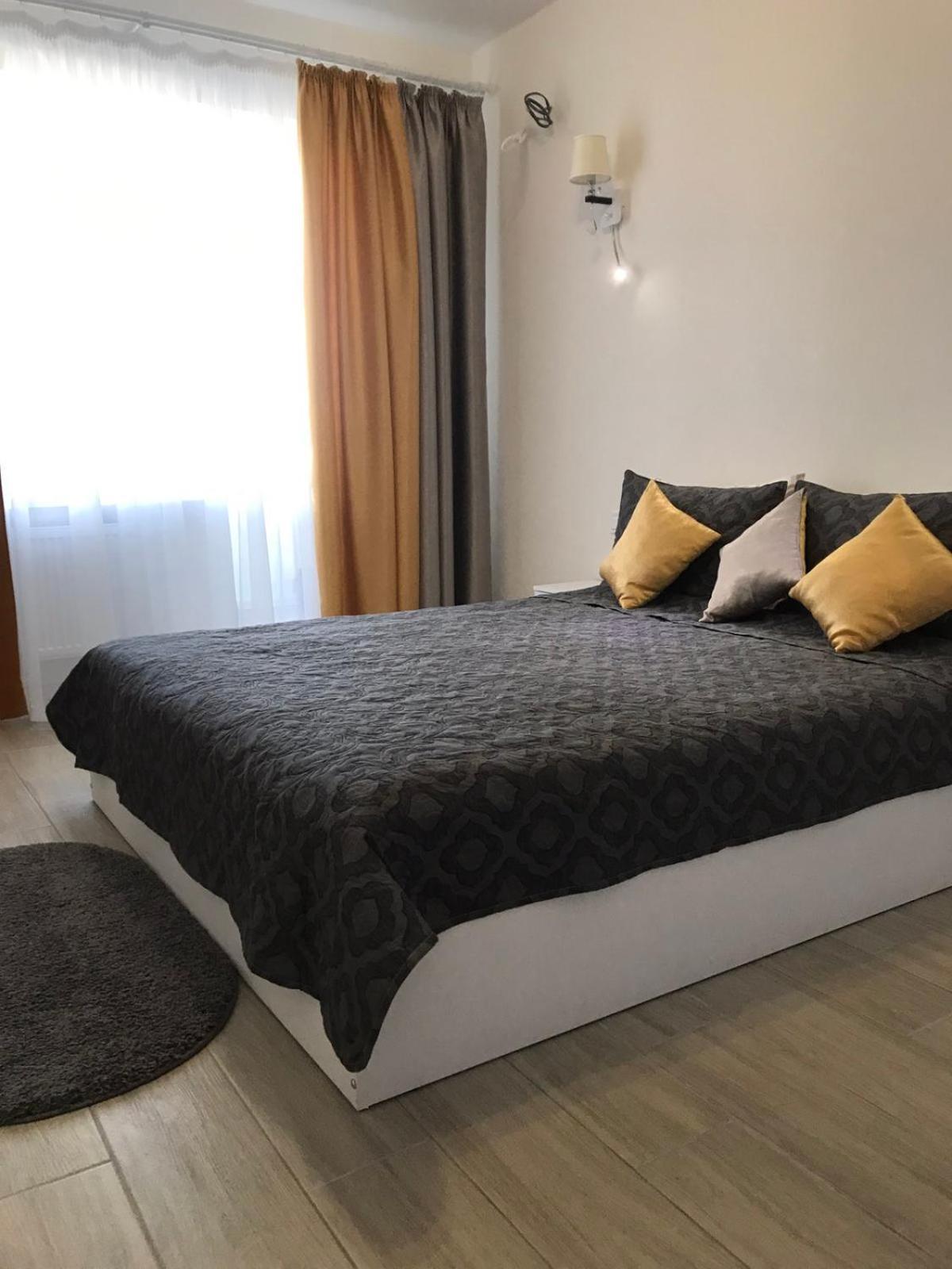Light Apartment Chernihiv